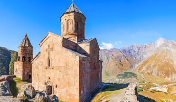 Azerbaiyán, Georgia y Armenia: 13 Días / 12 Noches